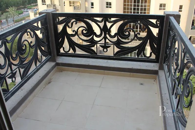 1-bed-close-kitchen-inner-circlevacant-on-transfer.webp