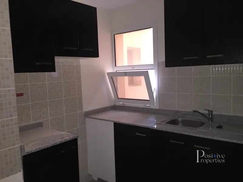 1-bed-close-kitchen-inner-circlevacant-on-transfer.webp