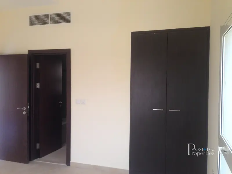 1-bed-close-kitchen-inner-circlevacant-on-transfer.webp
