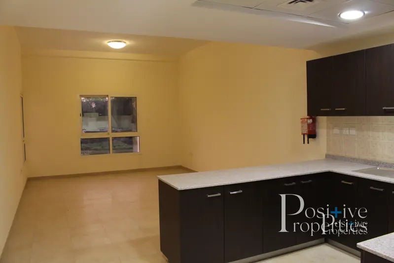 1-bedroom-open-kitchen-ready-to-move-1.webp