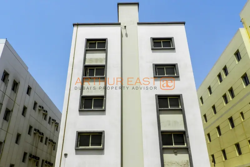 100-rooms-available-jebel-ali-aed-2800.webp