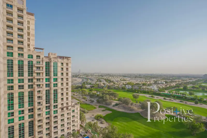 1bed-emirates-golf-view-chiller-free.webp