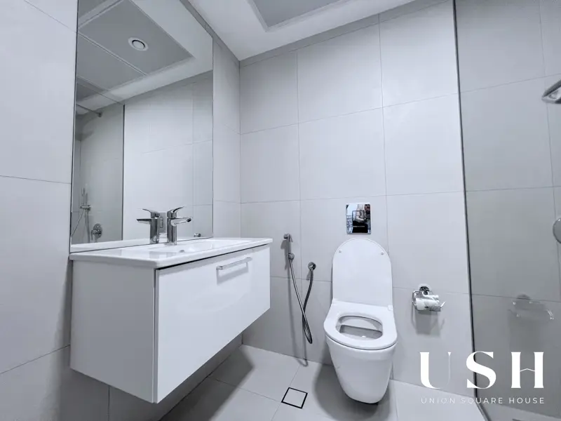 1br-brand-new-high-floor-4-cheques-1.webp