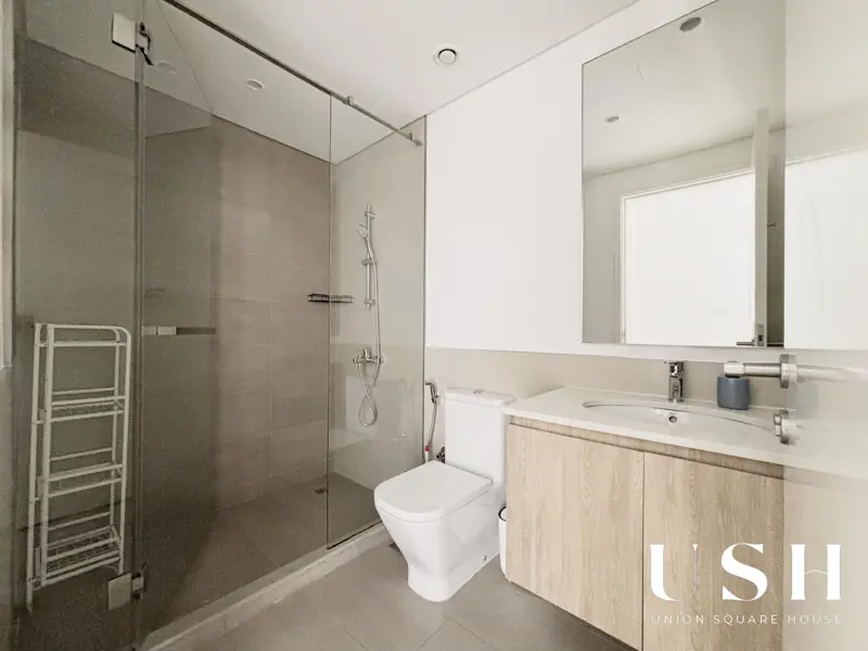 1br-park-pool-view-fully-furnished.webp