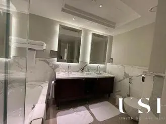 2-bed-large-layout-i-vacant-now-i-sea-views.webp