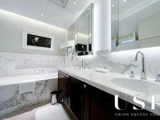 2-bed-large-layout-i-vacant-now-i-sea-views.webp