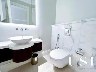 2-bed-large-layout-i-vacant-now-i-sea-views.webp
