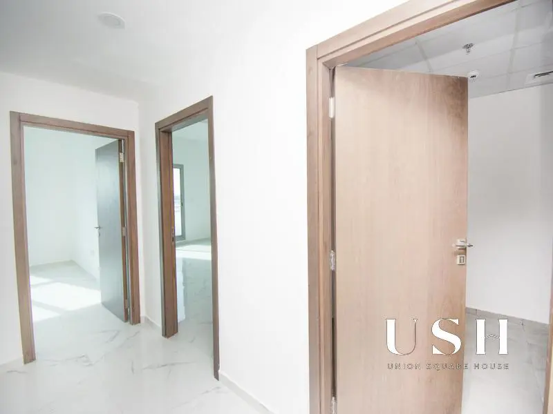 2-bedmaid-close-to-metro-vacant-vastu-ok-1.webp