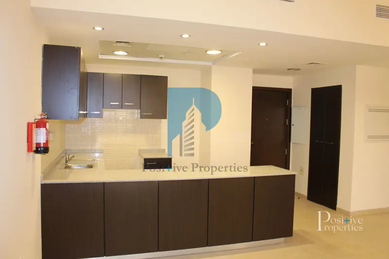 2-br-open-kitchen-ready-to-move-vacant.webp