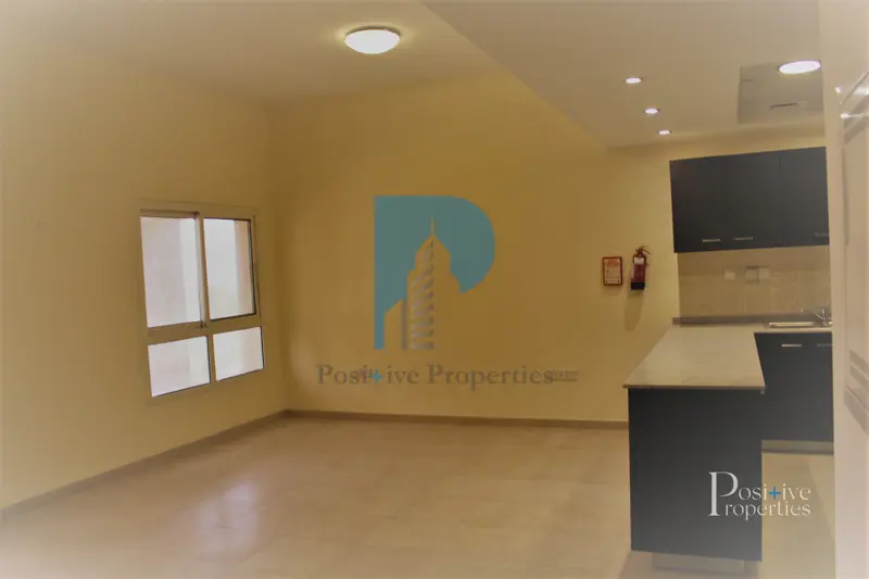 2-br-open-kitchen-ready-to-move-vacant.webp