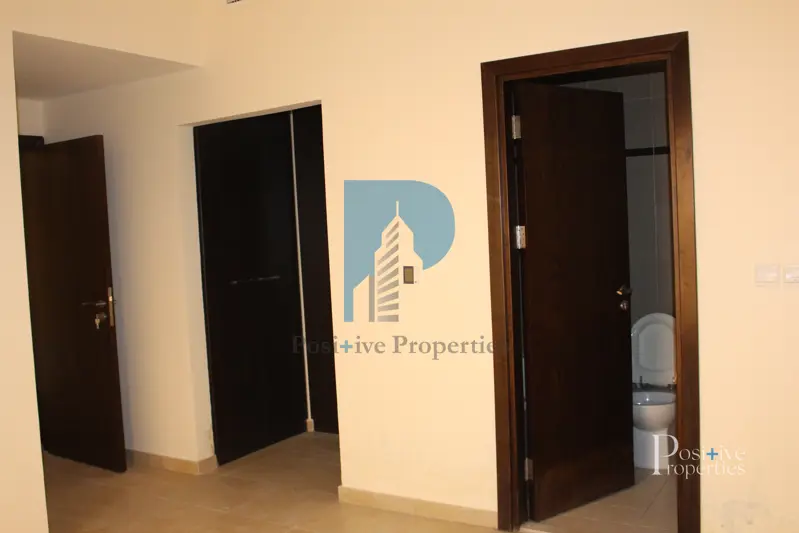 2-br-open-kitchen-ready-to-move-vacant.webp