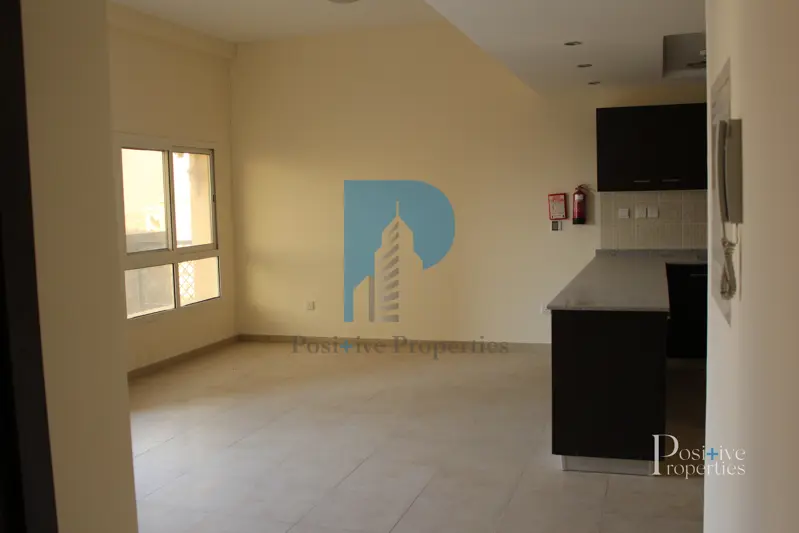 2-br-open-kitchen-ready-to-move-vacant.webp