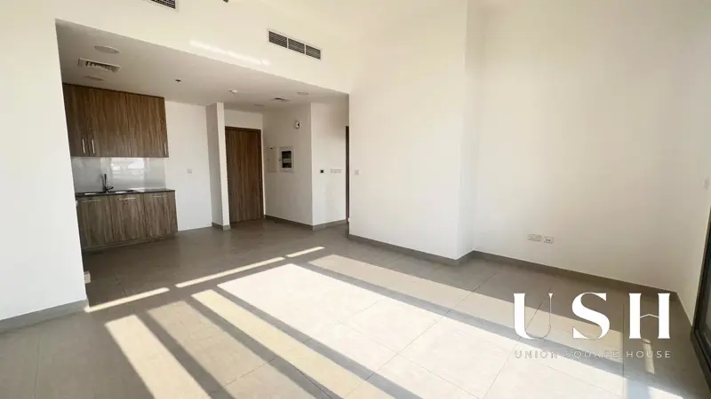 2-br-well-maintained-spacious-with-balcony-1.webp