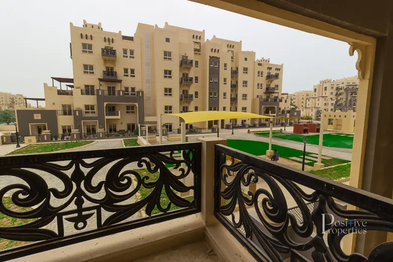 2-semi-closed-terrace-and-balcony-ready-to-move.webp
