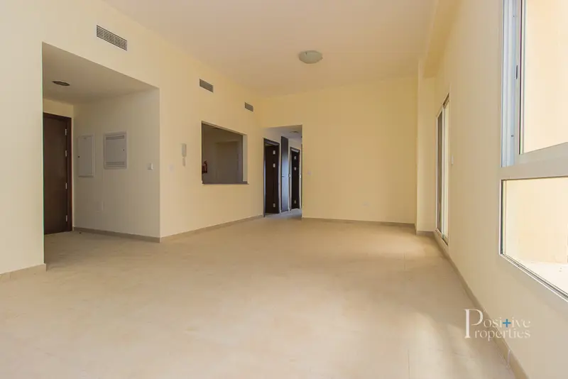 2-semi-closed-terrace-and-balcony-ready-to-move.webp