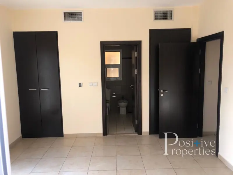 2-semi-closed-terrace-and-balcony-ready-to-move.webp