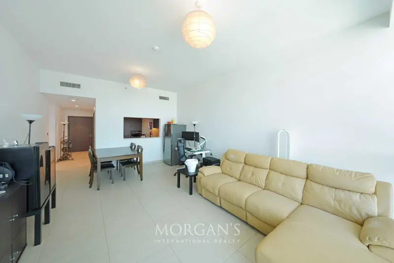 2br-stunning-open-view-corner-vacant.webp
