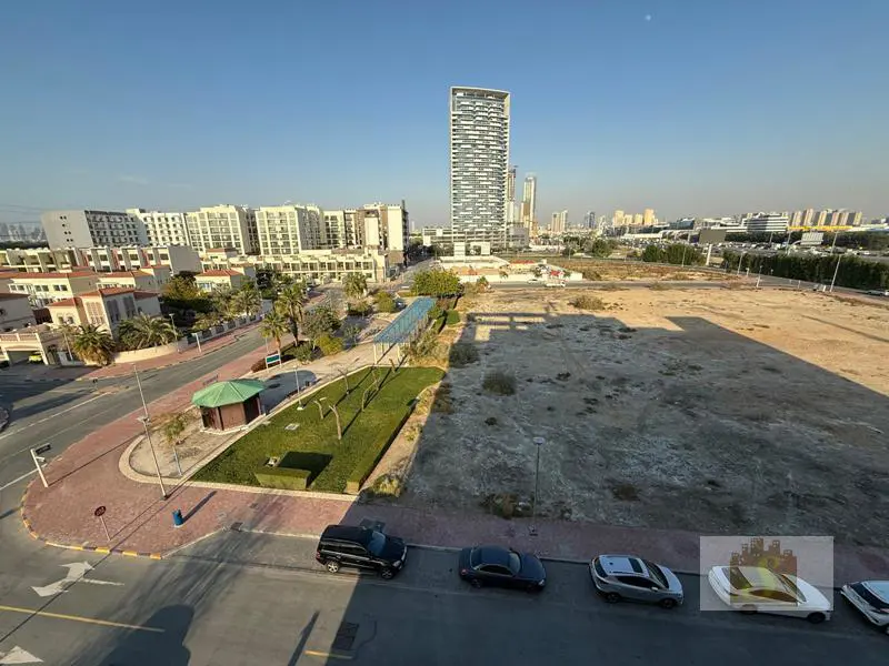 3-bedroom-in-la-residence-jvt.webp