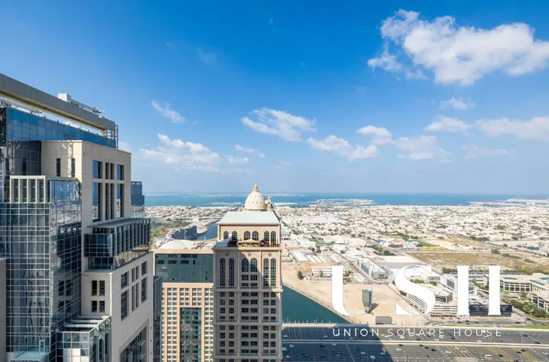 3-br-marble-upgrades-sea-and-skyline-view.webp