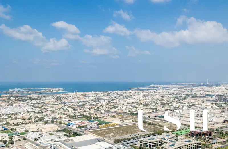 3-br-marble-upgrades-sea-and-skyline-view.webp