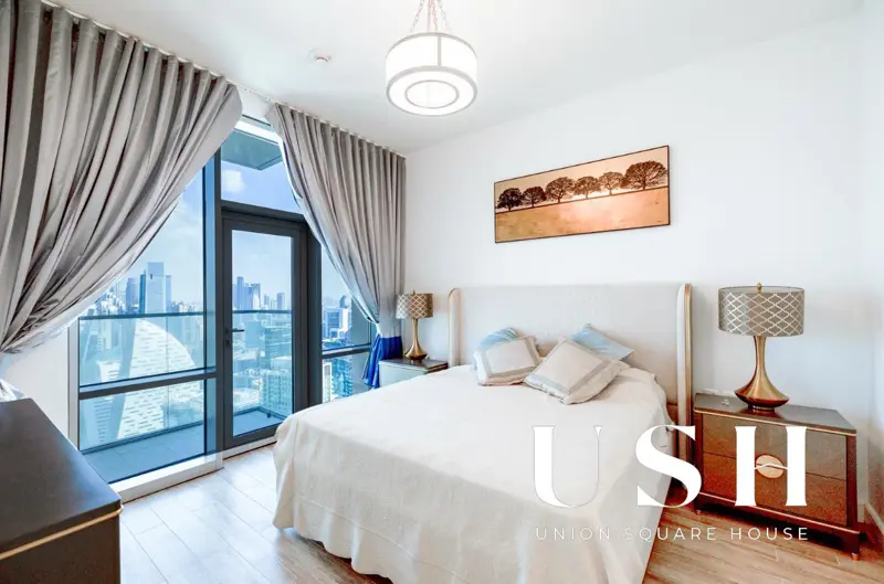 3-br-marble-upgrades-sea-and-skyline-view.webp