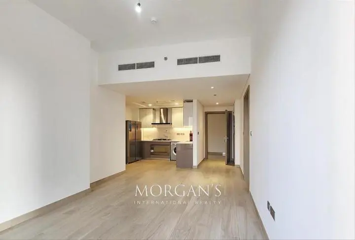 3-br-semi-furnished-community-view.webp