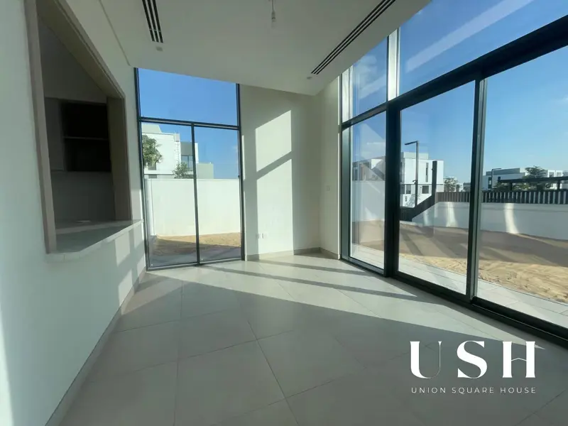 4-bed-type-b-landscaped-single-row-corner-unit.webp