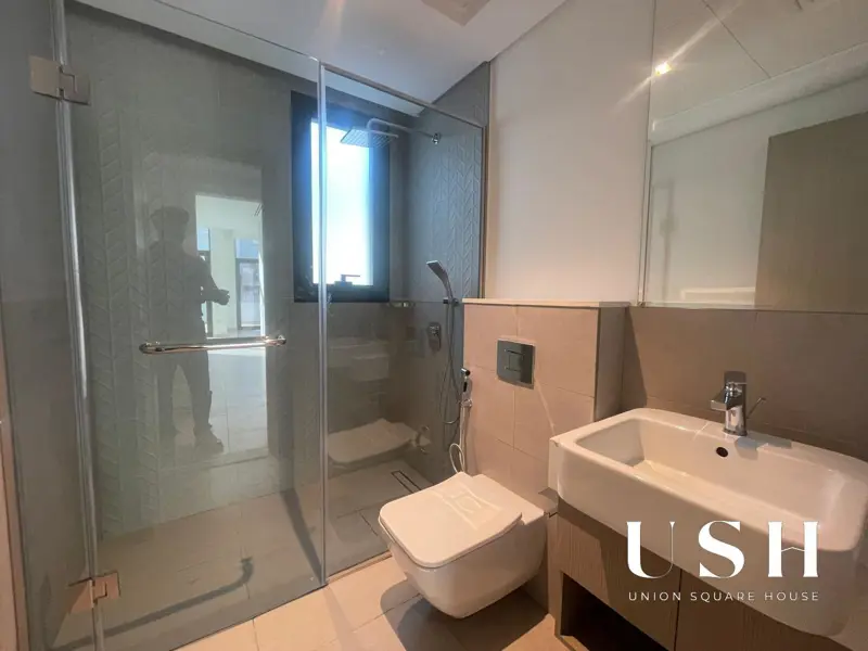 4-bed-type-b-landscaped-single-row-corner-unit.webp