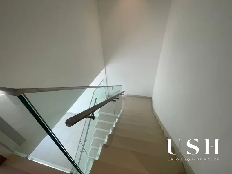 4-bed-type-b-landscaped-single-row-corner-unit.webp