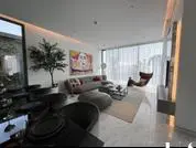 5-bed-largegarden-suite-upgraded-single-row.webp