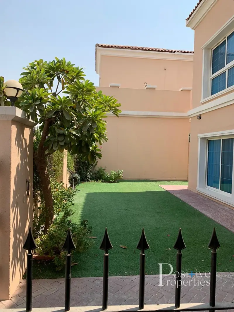 5maid-stand-alone-villa-good-investment.webp