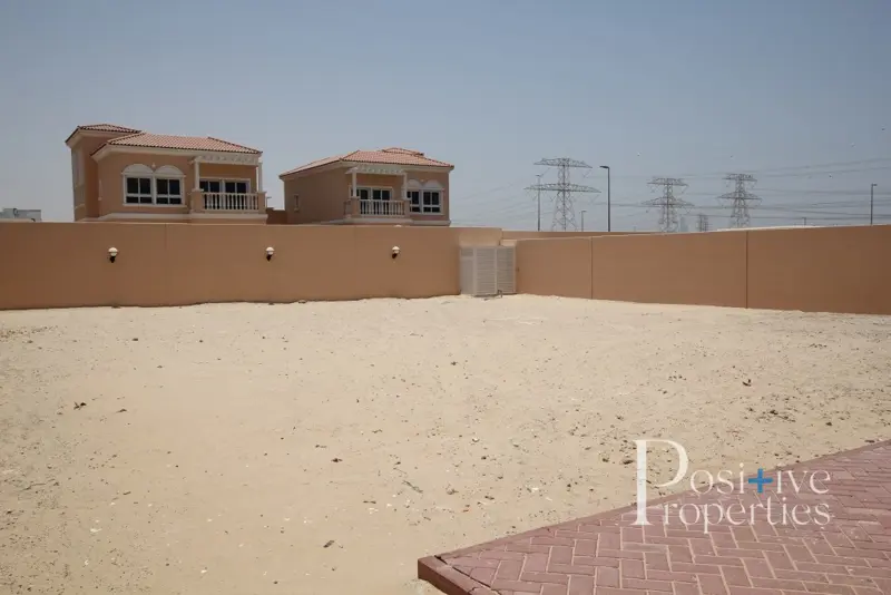 5maid-stand-alone-villa-good-investment.webp
