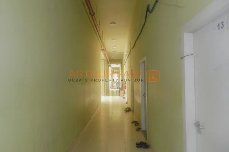 aed-2000room-best-offer-in-al-quoz.webp
