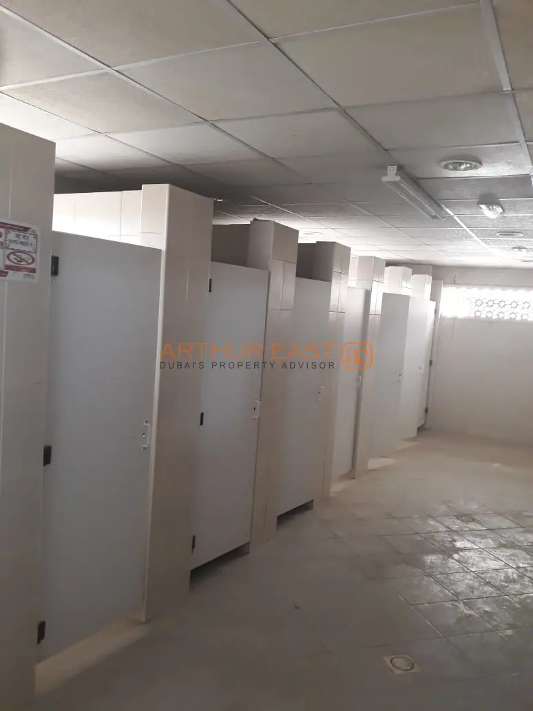 aed-3500-i-al-quoz-i-convenient-location.webp
