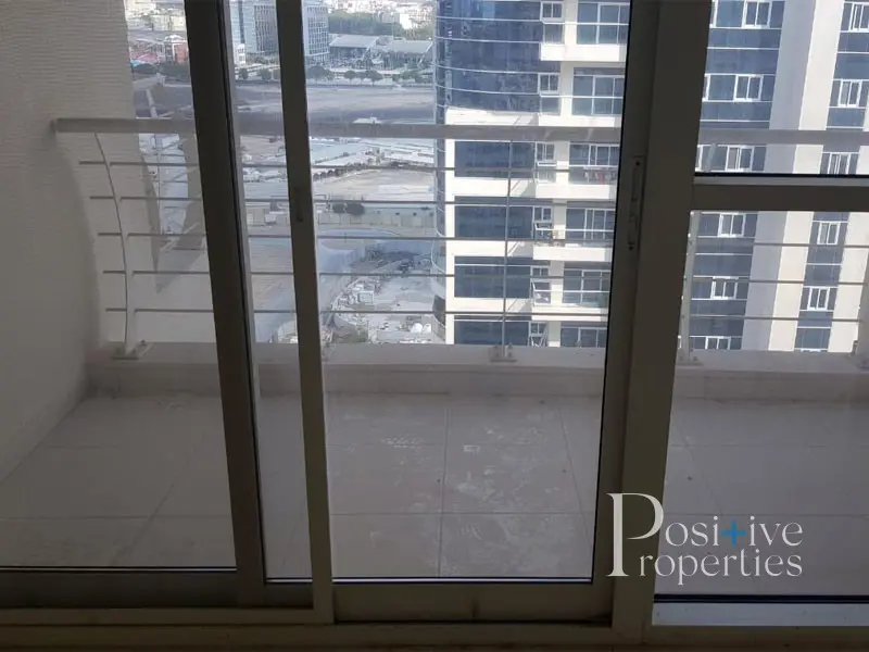 affordable-vacant-studio-i-best-location.webp