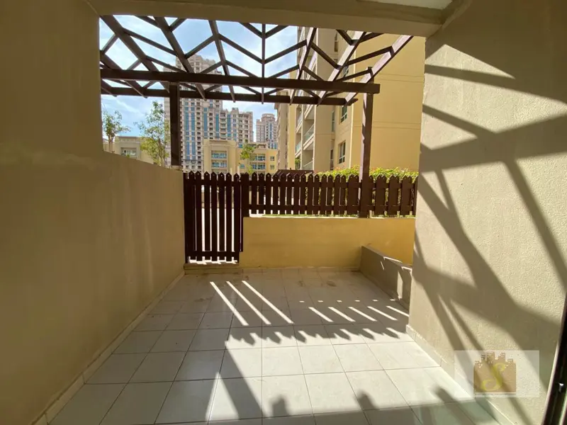 al-arta-2g.floor-xl-1br-for-rent-garden-view.webp