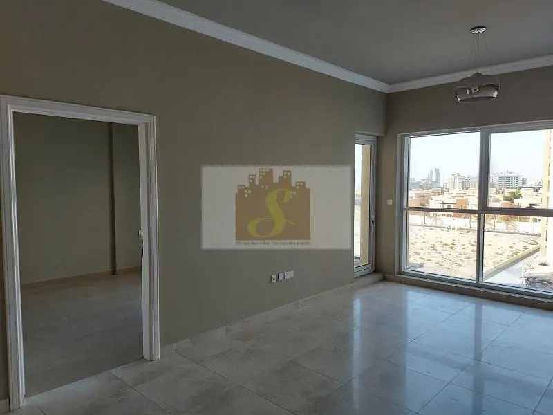 axis-silver-1-bedroom-community-view.webp