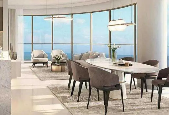 beach-access-spacious-1-br-unit-prime-location-1.webp