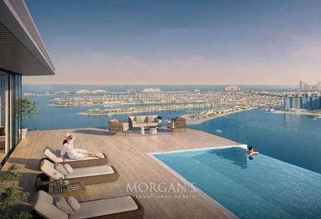 beach-access-spacious-1-br-unit-prime-location-1.webp