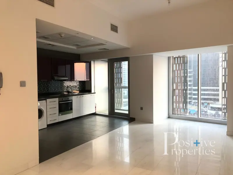 beautiful-lake-view-high-quality-one-bed-room-apartment.webp