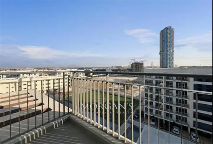 best-investment-rented-pool-view.webp