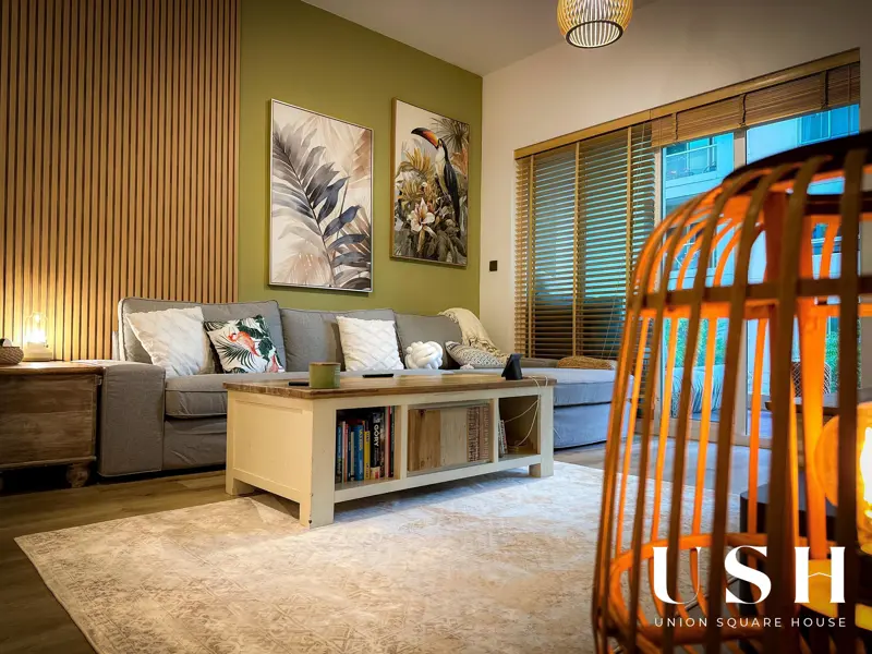 best-location-nice-view-spacious-and-bright-unit-1.webp