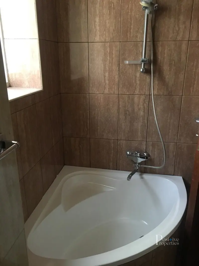 best-price-prime-location-near-jlt-metro-station.webp