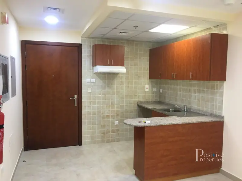 best-price-prime-location-near-jlt-metro-station.webp