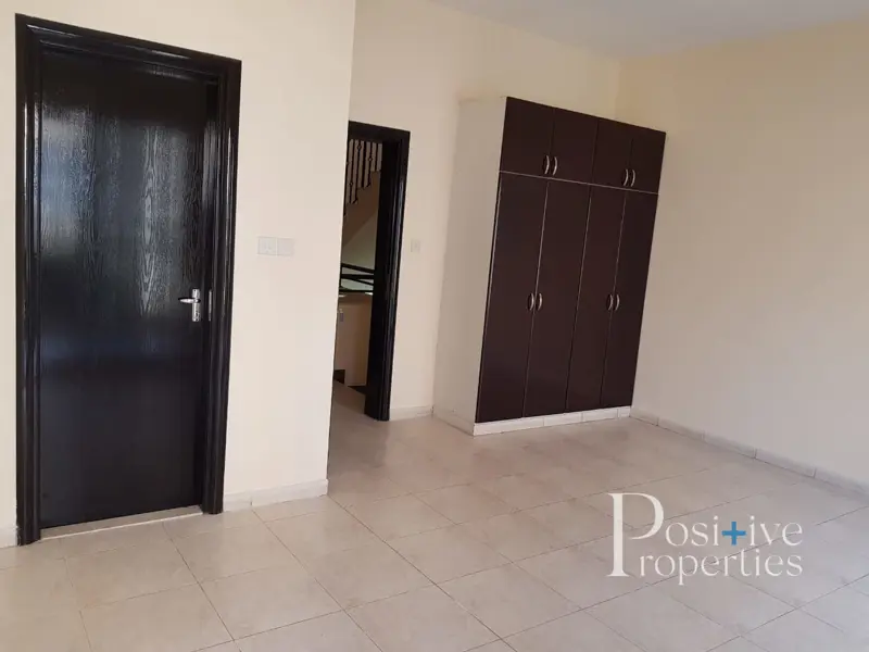 best-pricespacious-3br-villamaidlarge-balconies.webp