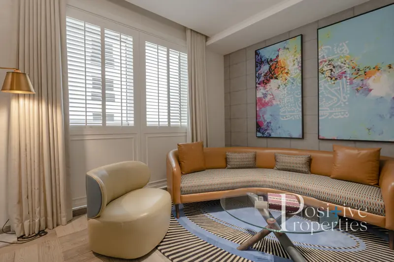 bills-included-spacious-studio-hotel.webp