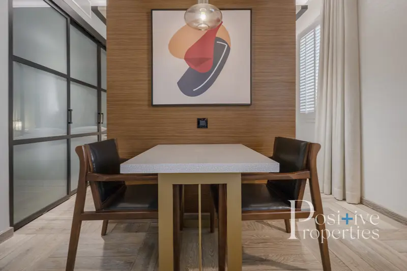 bills-included-spacious-studio-hotel.webp