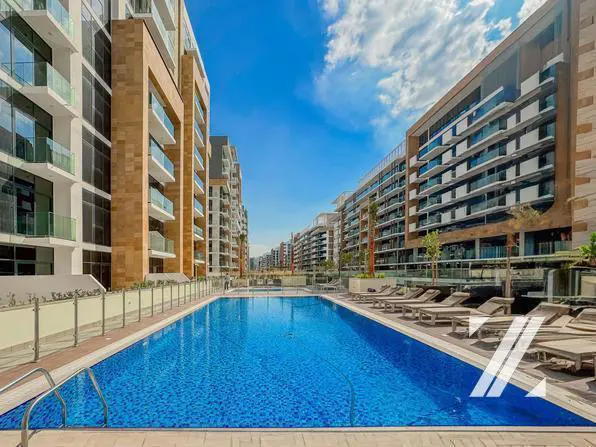 boulevard-view-chiller-free-i-4-to-6-cheques.webp