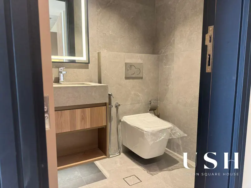 brand-new-1br-semi-furnished-multiple-cheques.webp
