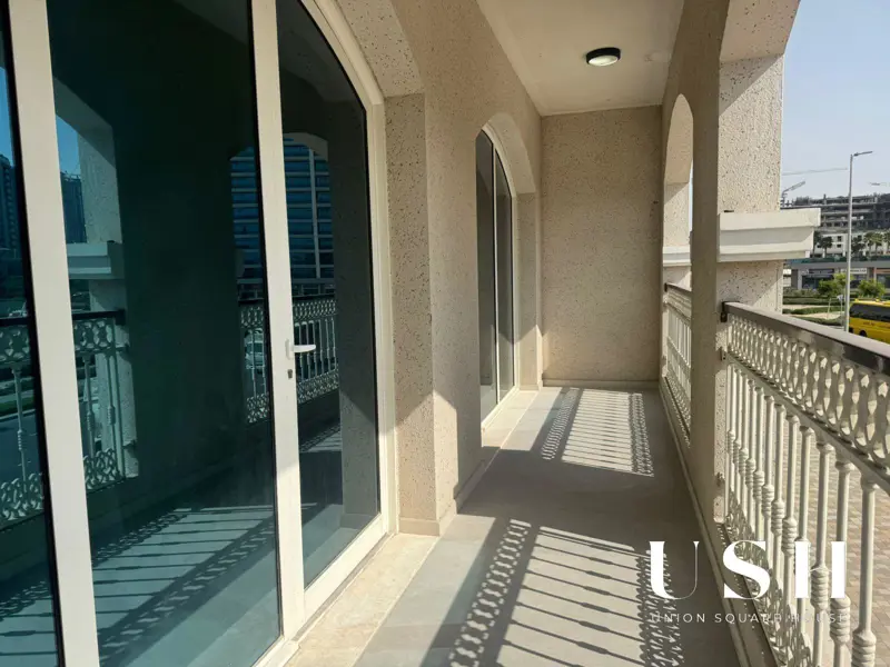brand-new-1br-semi-furnished-multiple-cheques.webp